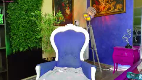 Nicolle online show from February 23, 12:40 pm