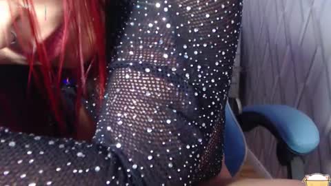 Nicolle Miley online show from February 6, 11:20 am