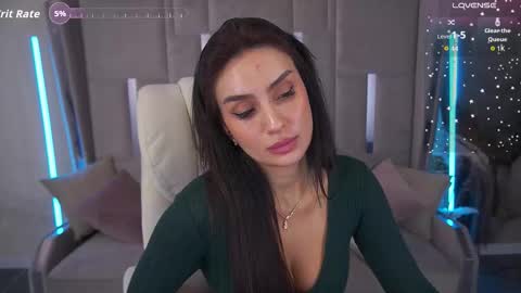 Nicole online show from November 12, 7:00 am