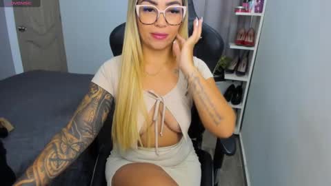 Nicol online show from September 23, 12:21 pm