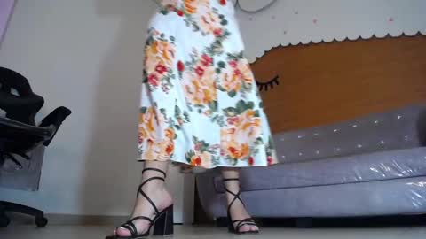 Snapshot of nicte_t chatting on September 15, 9:05 pm Nic online show from September 15, 9:05 pm