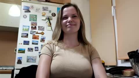 Mila online show from October 1, 3:55 pm