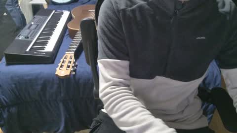 Julian online show from January 10, 1:31 pm