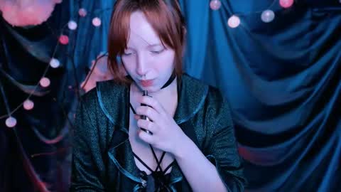 Snapshot of night_liliths chatting on February 7, 11:23 am Lilitht online show from February 7, 11:23 am