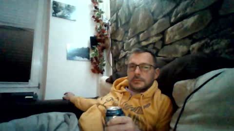 MikeVanDyck online show from November 24, 7:01 pm