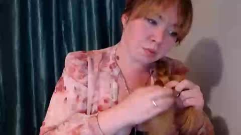 nightlaura online show from February 7, 6:13 pm