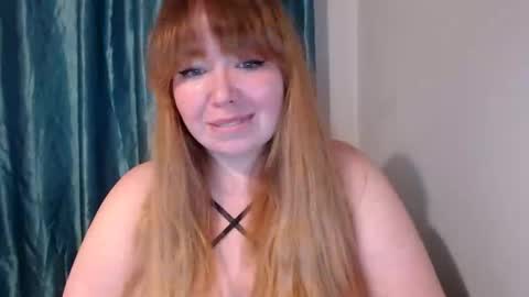 nightlaura online show from March 10, 10:45 pm
