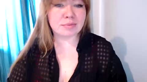 nightlaura online show from March 12, 8:41 am