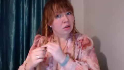 nightlaura online show from February 9, 2:18 pm