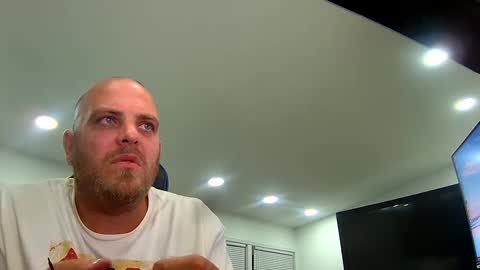 nightlifecouple online show from September 22, 4:16 am