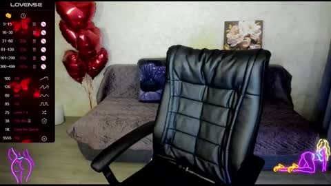 nigo_nika online show from March 4, 5:43 pm