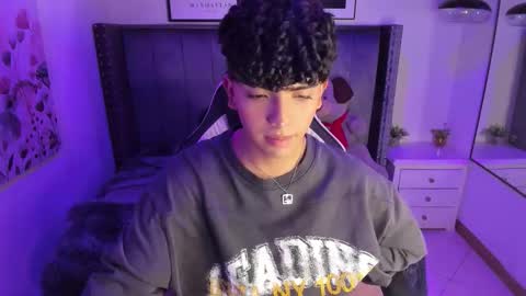 niick_twink online show from December 16, 8:15 pm