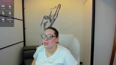 Anni online show from February 26, 8:28 am