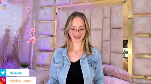 Niicoleta  online show from January 21, 9:15 pm