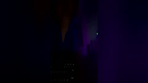 jess luvs u online show from June 30, 3:06 am