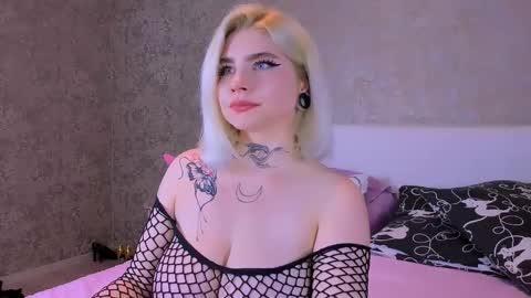 nikarocks online show from September 10, 10:11 pm