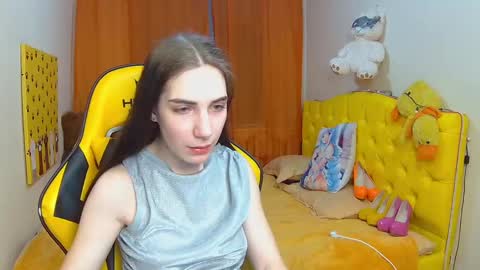 nikastarkk online show from February 5, 11:39 pm