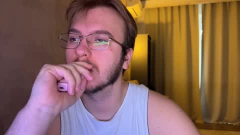 Celine online show from November 9, 7:01 am