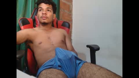nikfrox22cm online show from September 24, 7:15 am
