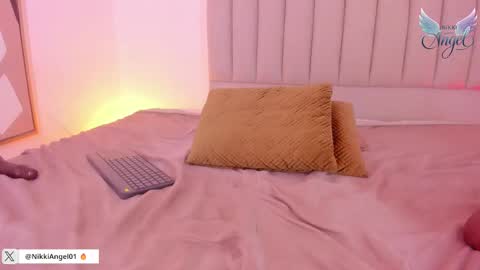 NIkki Angel online show from September 28, 9:24 pm