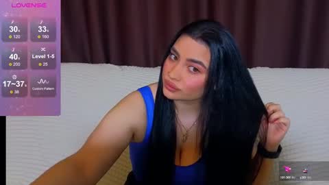 Nikki Kardashian online show from February 7, 11:24 pm