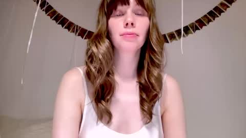 Nikki online show from December 5, 10:25 am