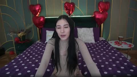 Snapshot of nikkigoldx chatting on February 25, 2:15 pm Nikki online show from February 25, 2:15 pm