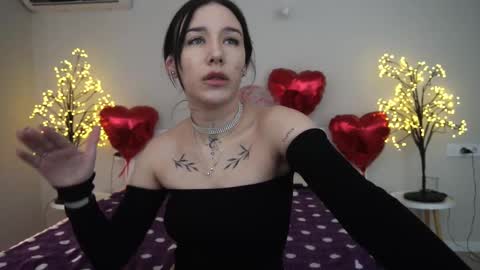 Snapshot of nikkigoldx chatting on February 26, 2:16 pm Nikki online show from February 26, 2:16 pm