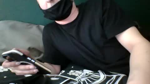 Snapshot of nikokrk chatting on February 14, 7:33 pm nikokrk online show from February 14, 7:33 pm