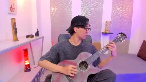    online show from October 20, 5:01 am