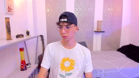    online show from November 11, 4:47 am