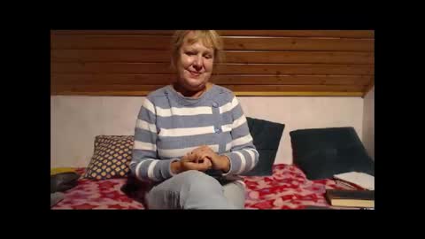 Nikole1 online show from October 19, 5:28 pm