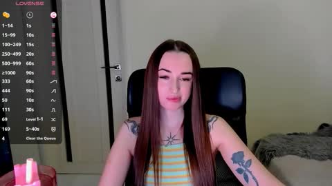      online show from December 3, 4:02 am