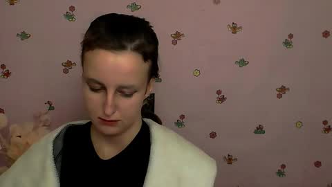 Snapshot of nikolleta_m chatting on October 17, 8:29 am Nikolleta online show from October 17, 8:29 am