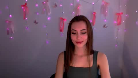 nikonara_ online show from May 30, 12:58 pm