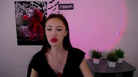 nikonara_ online show from February 16, 11:59 am