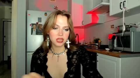 Snapshot of niky_jess chatting on February 10, 11:46 am Veronica online show from February 10, 11:46 am