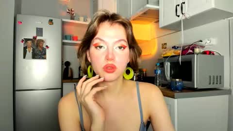 Snapshot of niky_jess chatting on March 3, 8:11 pm Veronica online show from March 3, 8:11 pm
