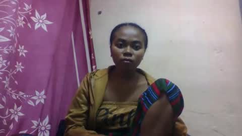 nilah online show from September 14, 1:23 pm