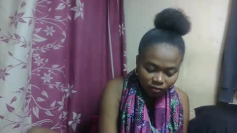 nilah online show from March 3, 1:40 pm