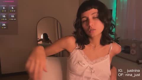 Snapshot of nina_just chatting on January 9, 9:58 pm Nina. online show from January 9, 9:58 pm