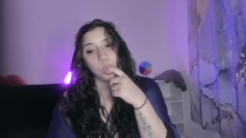 nina_lovez online show from October 20, 1:10 am