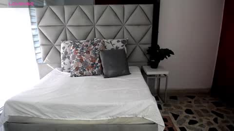 Snapshot of nina_pons chatting on January 18, 8:40 pm Nina online show from January 18, 8:40 pm