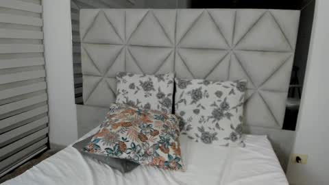 Snapshot of nina_pons chatting on March 2, 2:08 am Nina online show from March 2, 2:08 am