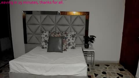 Snapshot of nina_pons chatting on February 26, 2:41 am Nina online show from February 26, 2:41 am