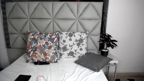 Snapshot of nina_pons chatting on January 23, 11:47 pm Nina online show from January 23, 11:47 pm