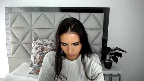 Snapshot of nina_pons chatting on February 5, 9:07 pm Nina online show from February 5, 9:07 pm