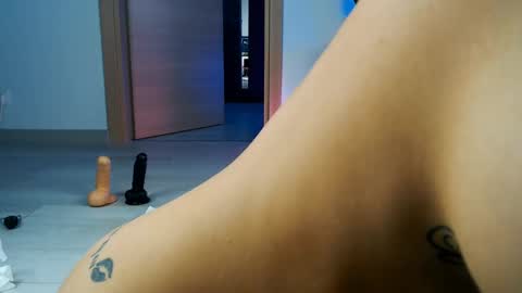 Nina online show from February 22, 8:18 am