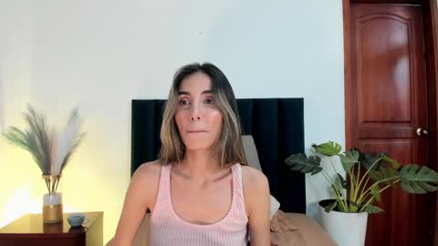 Nina online show from January 28, 6:07 pm