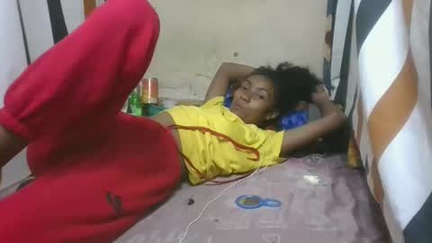 ninaeaa online show from December 22, 8:43 am